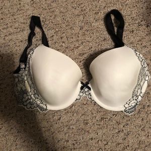 Victoria’s Secret Bra